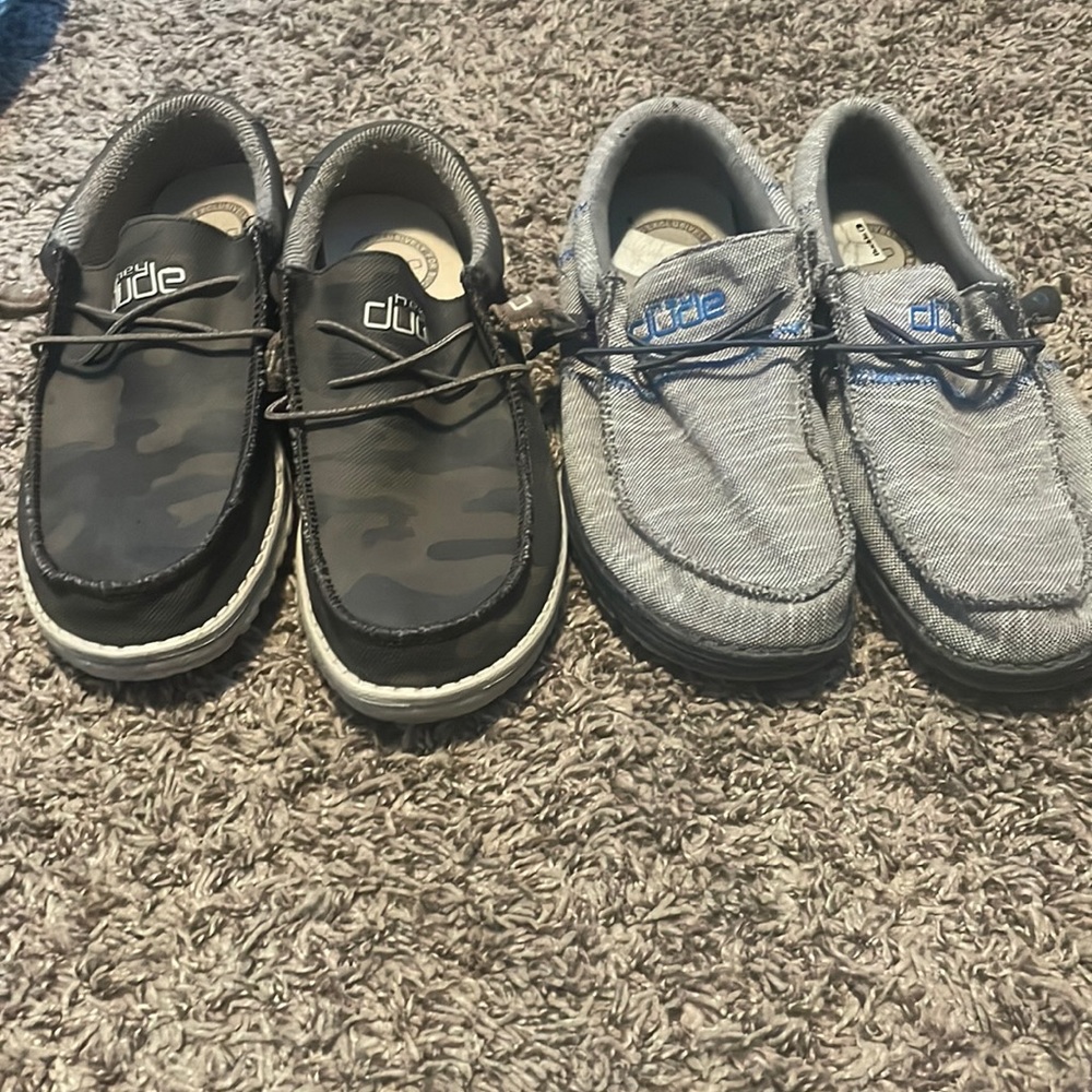 Two pair size 6 hey dudes